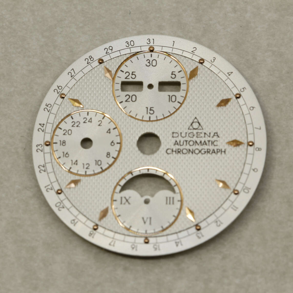 Esfera ETA Valjoux 7751 fases lunares Ø 30,8 mm Dugena – vista 8