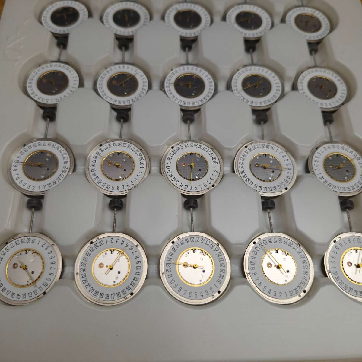 France Ebauches FE 2031 Quartz Movement NOS β view 5