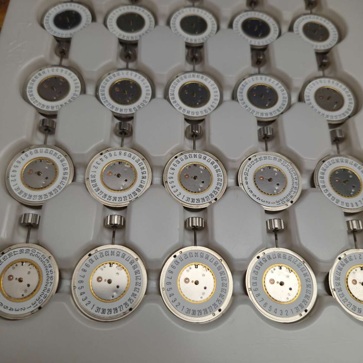 France Ebauches FE 2031 Quartz Movement NOS β view 6