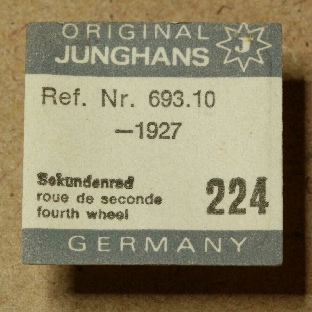 JUNGHANS 693.10 PART 224 Sekundenrad, fourth wheel, roue de seconde - NOS -